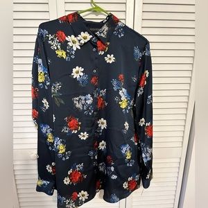 Banana Republic navy floral print satin blouse - size XL